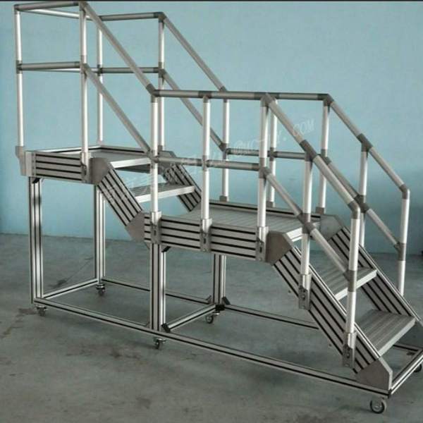 鋁型材定制踏臺的優點有哪些？