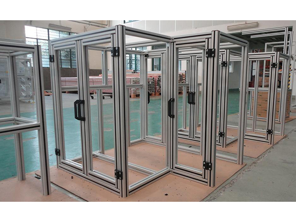 鋁型材機器防護(hù)罩定制